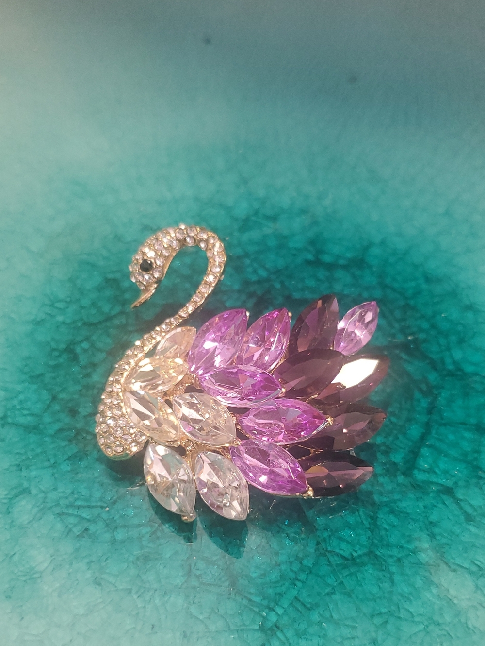 Swan Brooch Rhinestone Pin Purple Jewels Gems Crystal Gold Sparkle Glam Trendy D